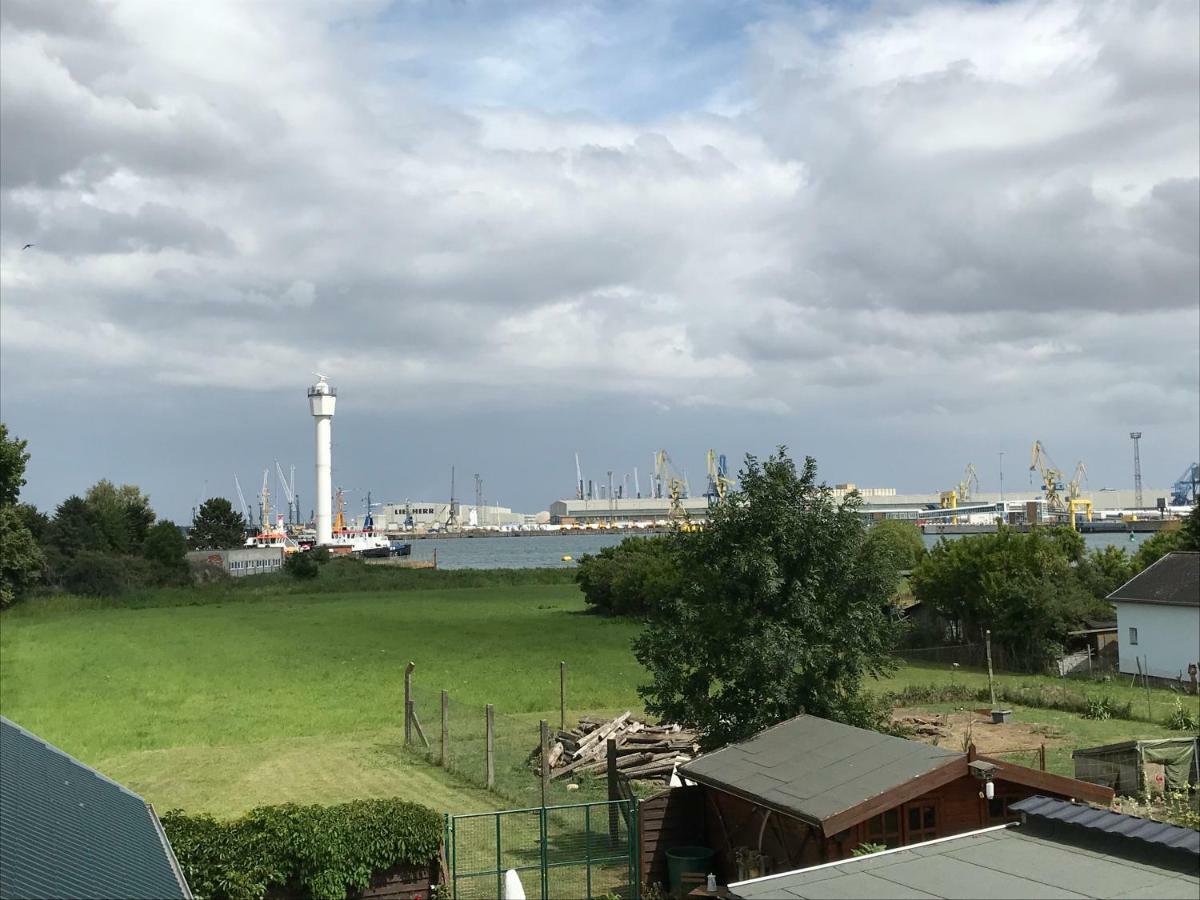 Ferienwohnung Mit Warnowblick Rostock Exterior foto